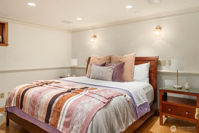 12715 Palatine Avenue N, Seattle, WA 98133