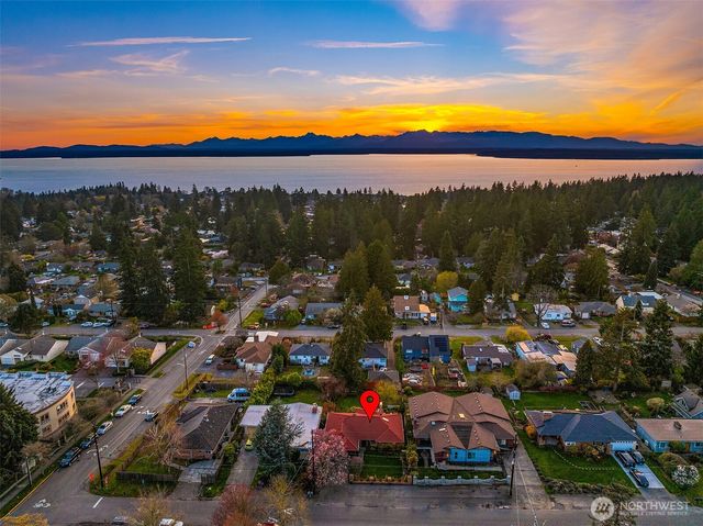 12715 Palatine Avenue N, Seattle, WA 98133