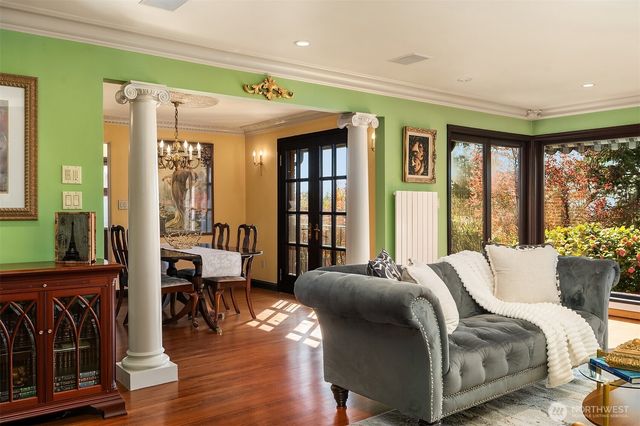 12715 Palatine Avenue N, Seattle, WA 98133