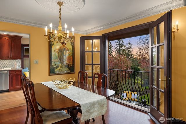 12715 Palatine Avenue N, Seattle, WA 98133