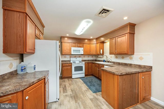 201 FAWN DR, Salisbury, MD 21804