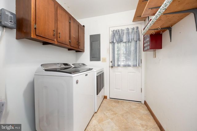 201 FAWN DR, Salisbury, MD 21804
