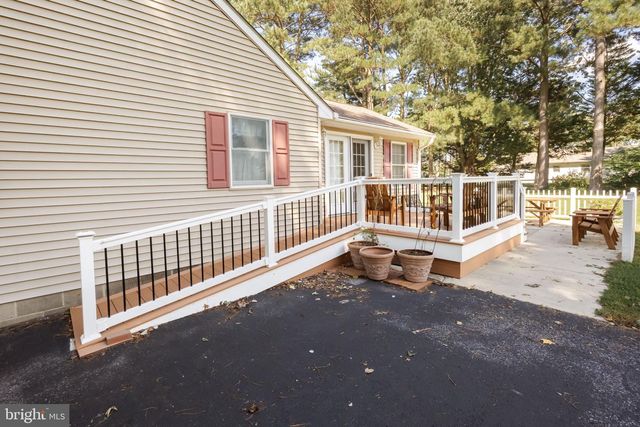 201 FAWN DR, Salisbury, MD 21804
