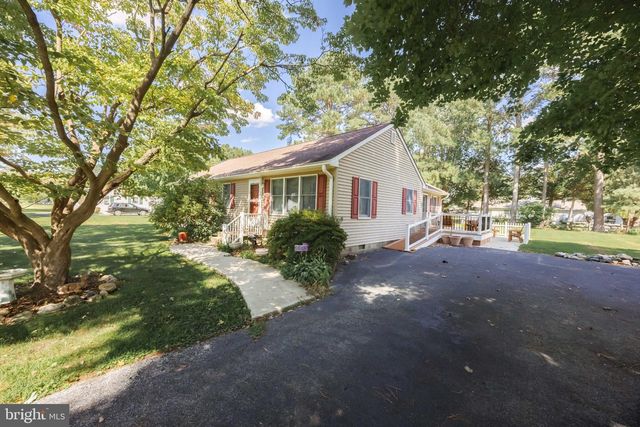 201 FAWN DR, Salisbury, MD 21804