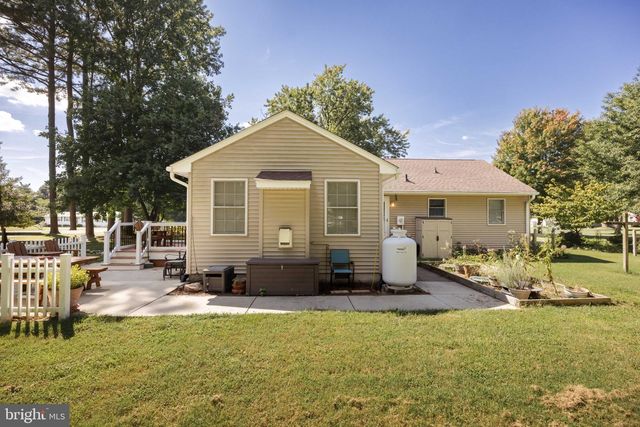 201 FAWN DR, Salisbury, MD 21804