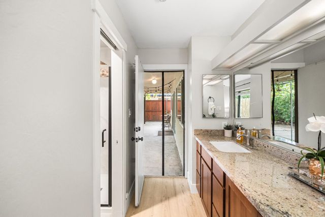 9672 Appalachian Dr, Sacramento, CA 95827