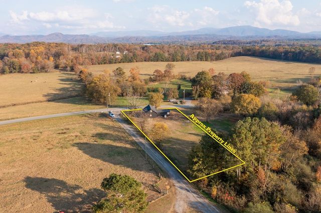 2499 Sugar Creek Road, Crandall, GA 30711