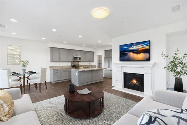 68 Fosco Street, Rancho Mission Viejo, CA 92694