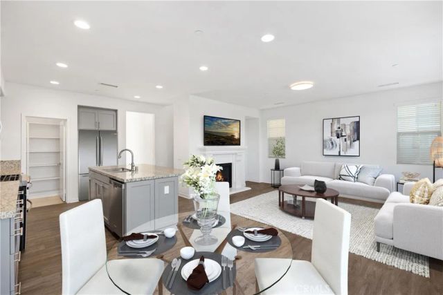 68 Fosco Street, Rancho Mission Viejo, CA 92694