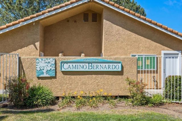 10961 Avenida De Los Lobos, San Diego, CA 92127