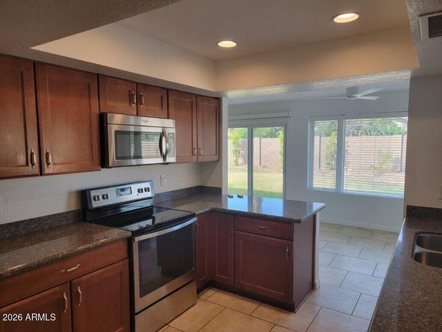 4428 E JOAN DE ARC Avenue, Phoenix, AZ 85032