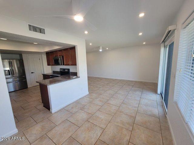 4428 E JOAN DE ARC Avenue, Phoenix, AZ 85032