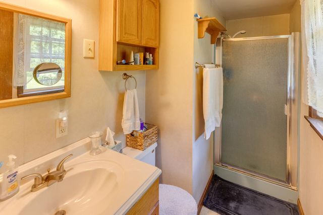 10 Mountain View Terrace, Plymouth, NH 03264