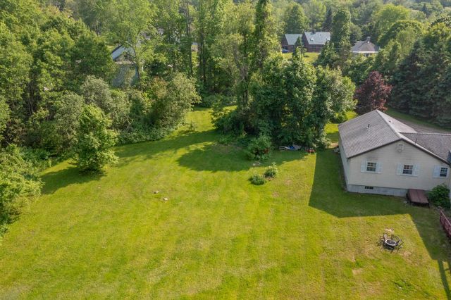 10 Mountain View Terrace, Plymouth, NH 03264