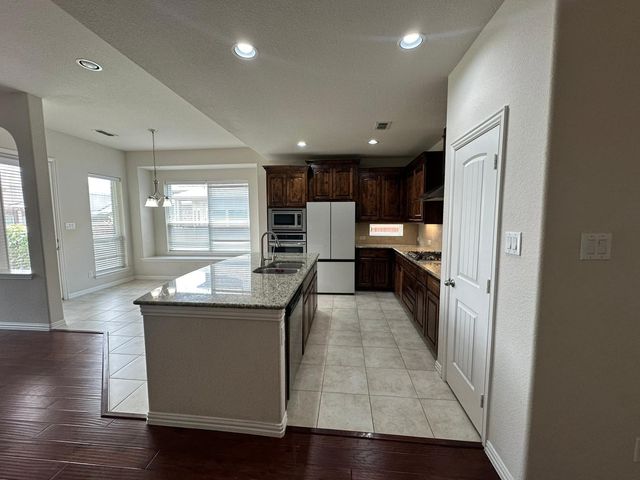 5660 Domer Drive, Frisco, TX 75035
