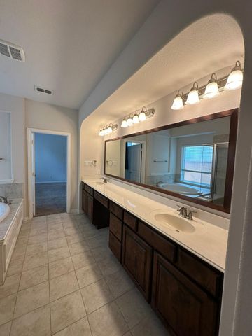 5660 Domer Drive, Frisco, TX 75035
