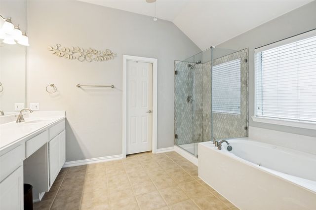 2641 Tradewinds Drive, Little Elm, TX 75068