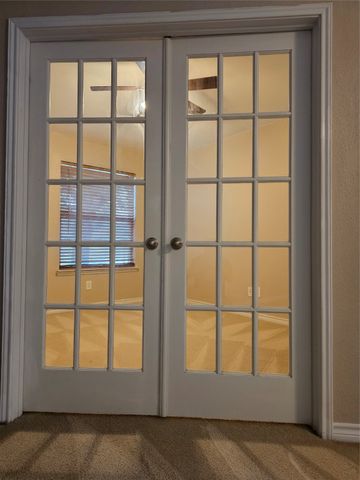 605 Snowy Orchid Lane, Desoto, TX 75115