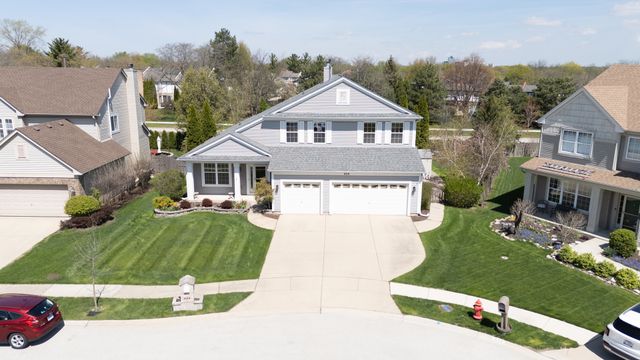 654 Easton Lane, Elk Grove Village, IL 60007