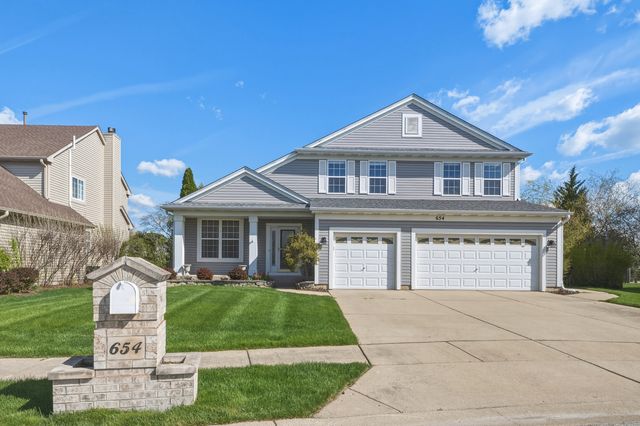 654 Easton Lane, Elk Grove Village, IL 60007