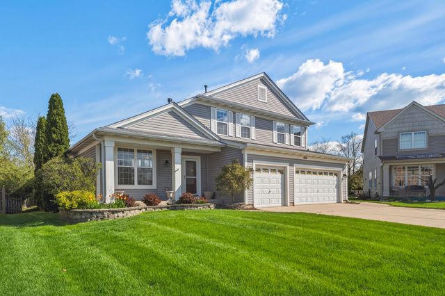 654 Easton Lane, Elk Grove Village, IL 60007