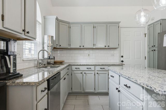 7715 Blythwood Lane, Charlotte, NC 28227