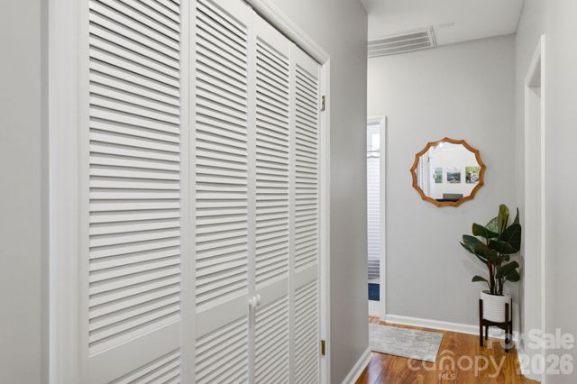 7715 Blythwood Lane, Charlotte, NC 28227