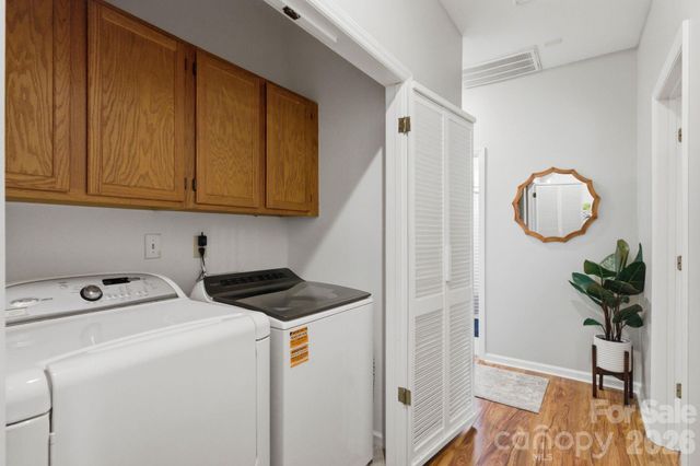 7715 Blythwood Lane, Charlotte, NC 28227