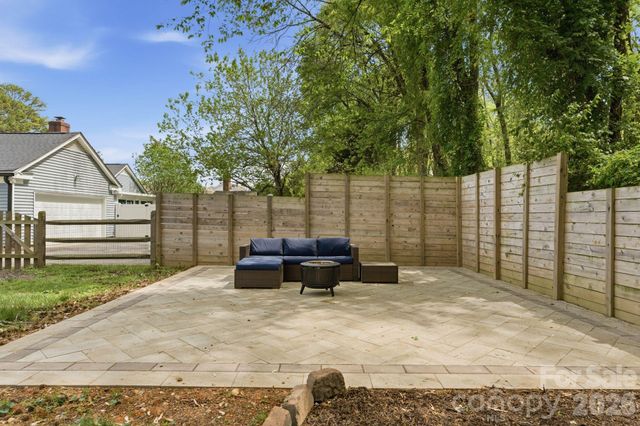 7715 Blythwood Lane, Charlotte, NC 28227