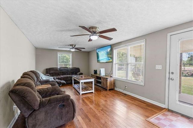 134 Corinth Poseyville Road, Bremen, GA 30110