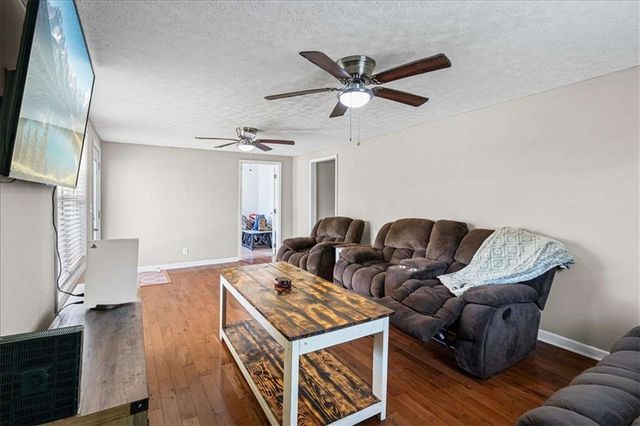 134 Corinth Poseyville Road, Bremen, GA 30110