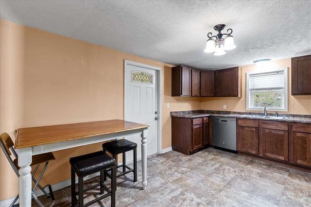 134 Corinth Poseyville Road, Bremen, GA 30110