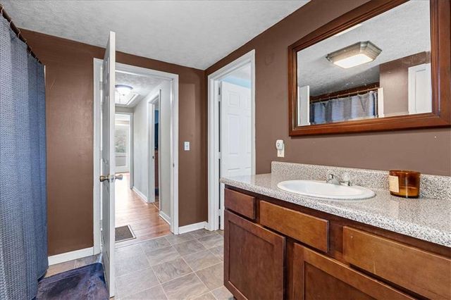 134 Corinth Poseyville Road, Bremen, GA 30110