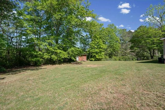 134 Corinth Poseyville Road, Bremen, GA 30110