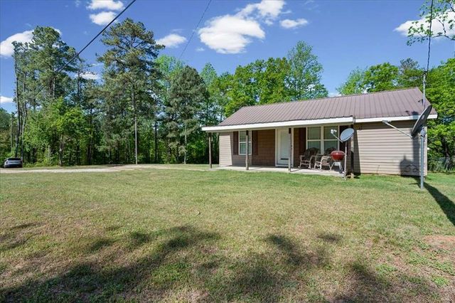 134 Corinth Poseyville Road, Bremen, GA 30110
