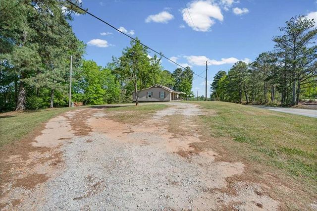 134 Corinth Poseyville Road, Bremen, GA 30110
