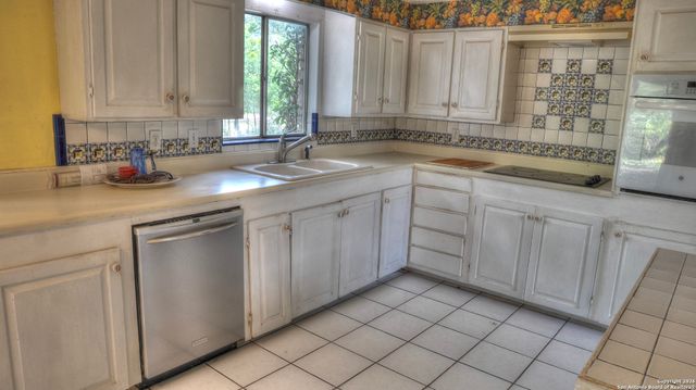 6623 Ranch Rd 1120, Rio Frio, TX 78879