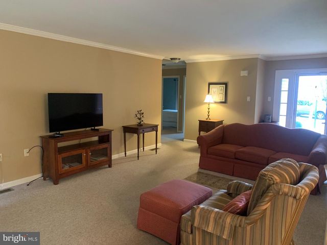 6 ROCKLEDGE COURT, Carlisle, PA 17015