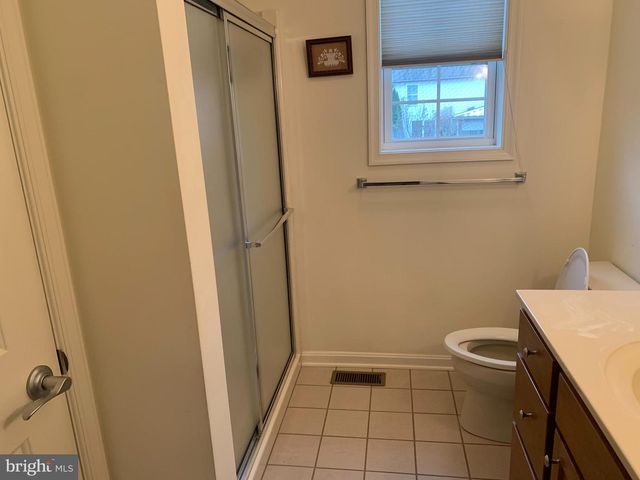 6 ROCKLEDGE COURT, Carlisle, PA 17015