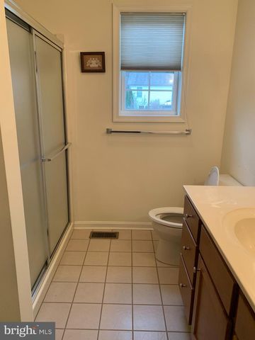 6 ROCKLEDGE COURT, Carlisle, PA 17015