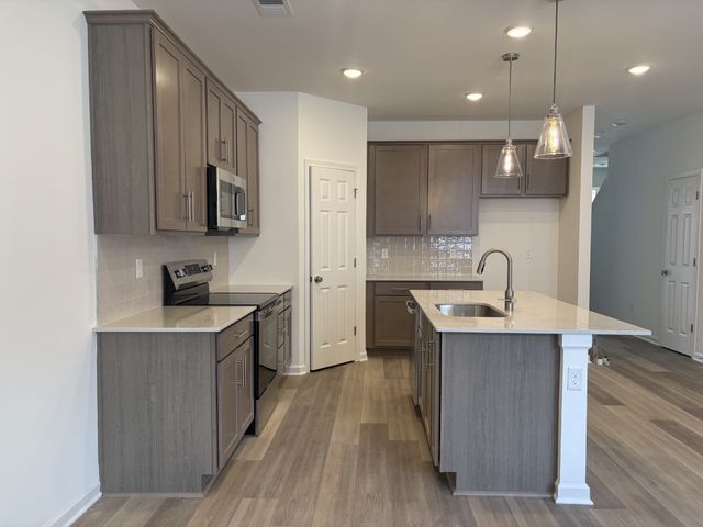 2900 Suzanne Landon Dr Unit H2, Murfreesboro, TN 37130