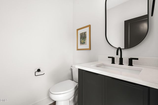 413 Chatham View Road, Cary, NC 27511