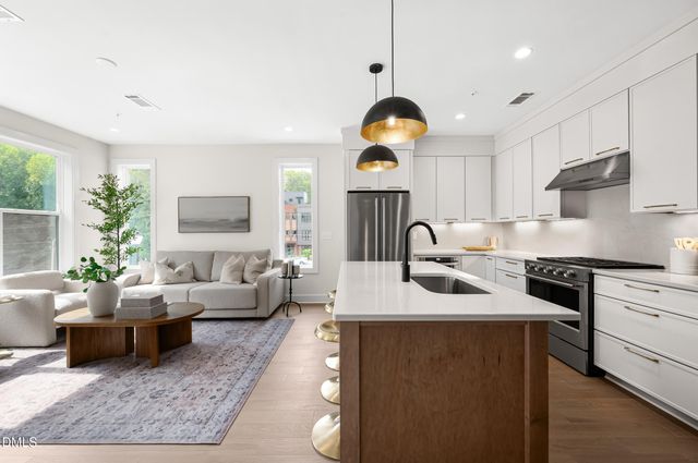 413 Chatham View Road, Cary, NC 27511