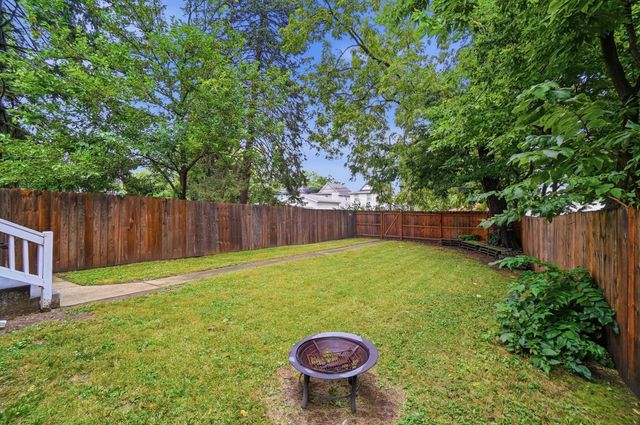 958 Miller Avenue, Columbus, OH 43206