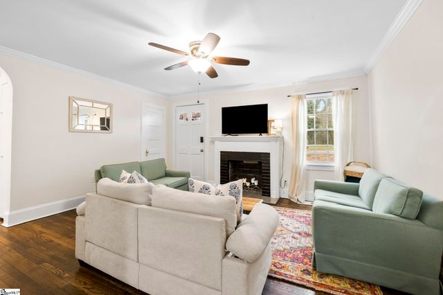 120 E Wilburn Avenue, Greenville, SC 29611