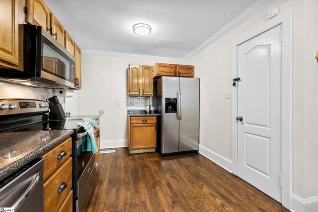 120 E Wilburn Avenue, Greenville, SC 29611