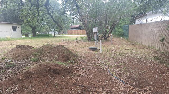 3331 Daisy ST, Kingsland, TX 78639