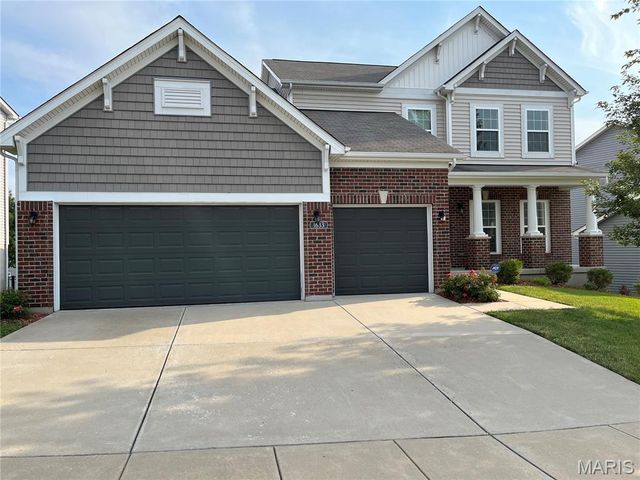 1633 Willowbrooke Manors Court, Creve Coeur, MO 63146