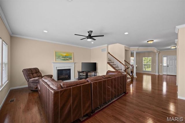 1633 Willowbrooke Manors Court, Creve Coeur, MO 63146