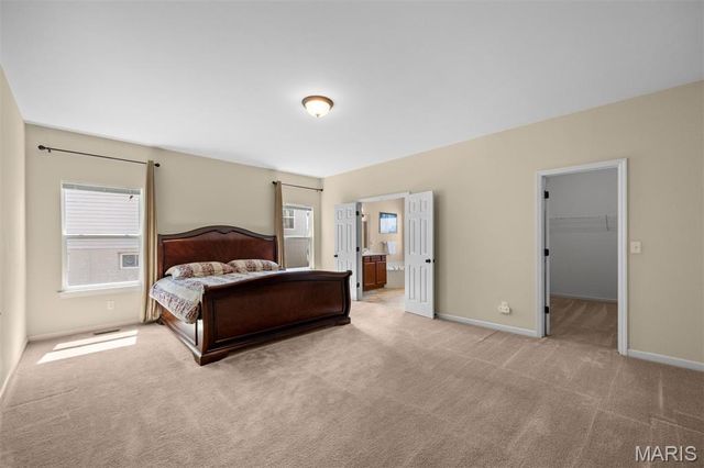 1633 Willowbrooke Manors Court, Creve Coeur, MO 63146